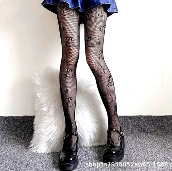 Hello Kitty Fishnet Stockings - Picture 2 of 7